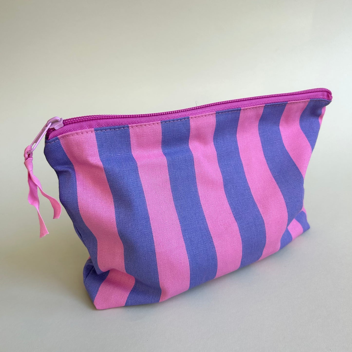 Pouch - gestreift, diverse Farben