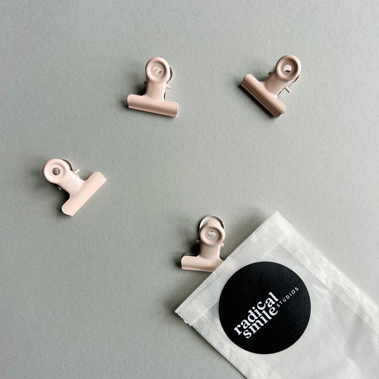 Clips - 3,1 cm, verschiedene Farben