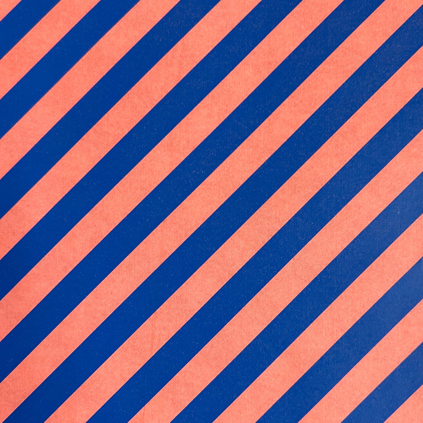 Seidenpapier - gestreift, koralle/cobalt