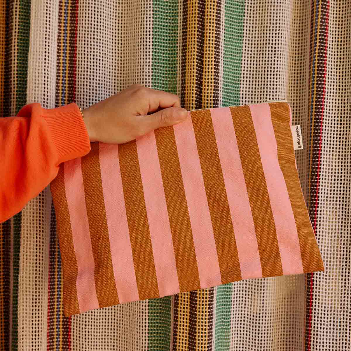 Große Pouch - ROSE IN APRIL