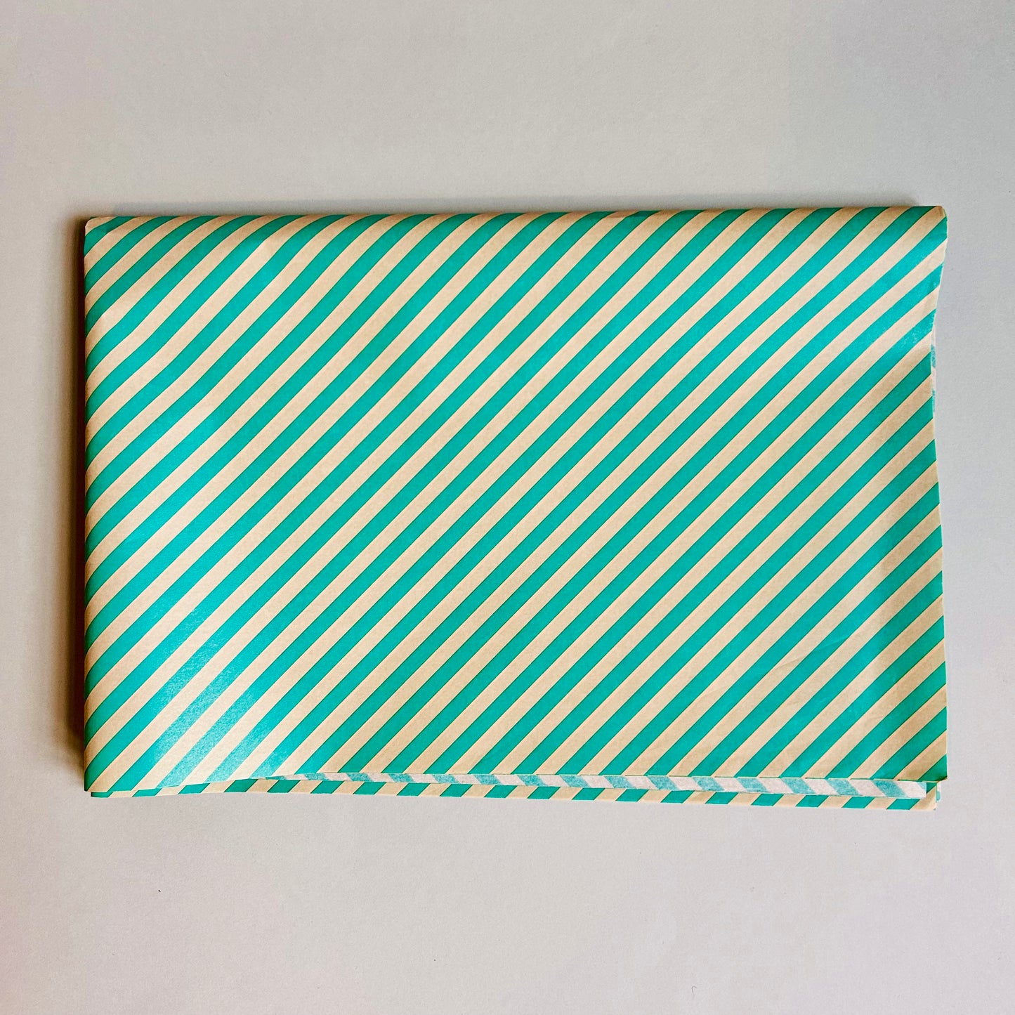 Seidenpapier - gestreift, grün/beige
