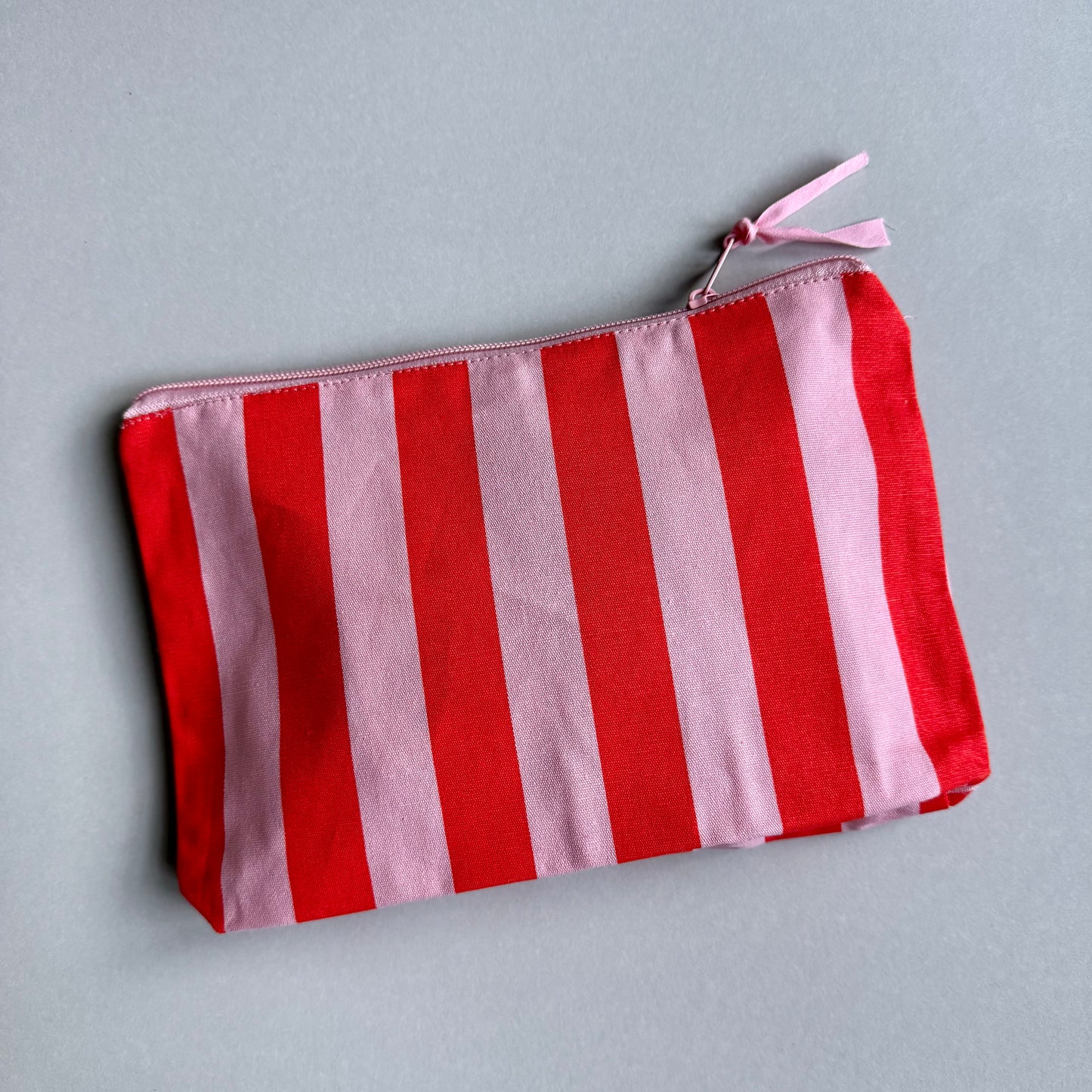 Pouch - gestreift, diverse Farben